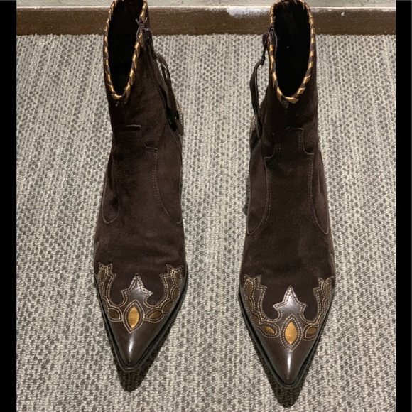 ANTONIO MELANI Shoes - Antonio Melani Leather & Suede Western ankle boots